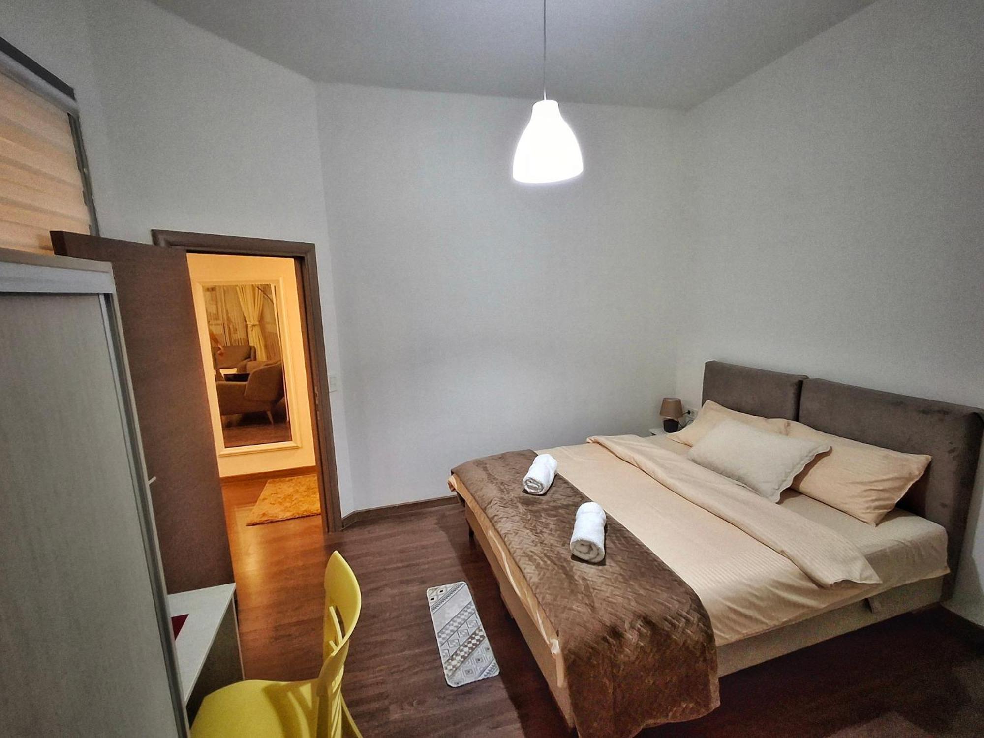 Urban Vibe Apartments Skopje Exteriör bild